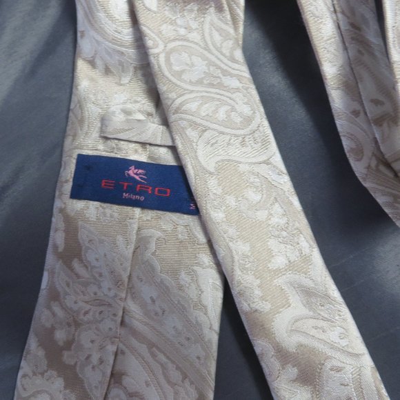 ❤️ETRO Off White / Tan PAISLEY NECKTIE TIE MADE IN ITALY - Picture 4 of 8